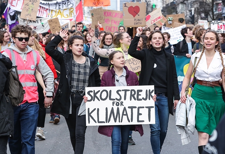 스웨덴 기후변화 환경운동가 그레타 툰베리(가운데)[EPA=연합뉴스]