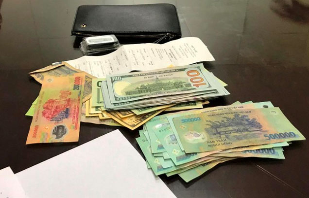 베트남 택시기사가 찾아준 돈 (호찌민 법률신문 제공)