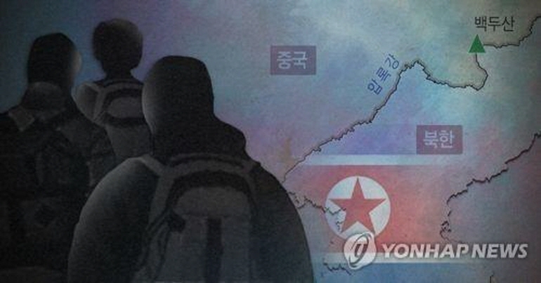 (연합뉴스 제공) 북한 주민, 압록강 건너 탈북 (PG)