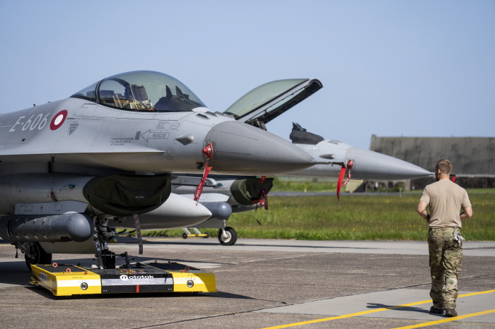 덴마크 소유 F-16[AP 연합뉴스 자료사진/재판매 및 DB 금지]
