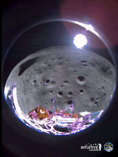 인튜이티브 머신스가 공개한 오디세우스의 달 착륙 직전 촬영 이미지 [Intuitive Machines/AFP=연합뉴스. 재판매 및 DB 금지]