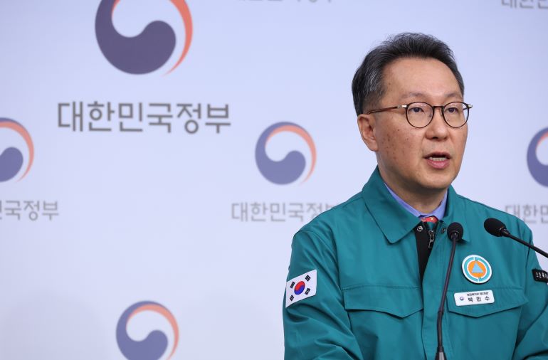 박민수 2차관, 의사 집단행동 관련 중수본 브리핑[사진/연합뉴스]