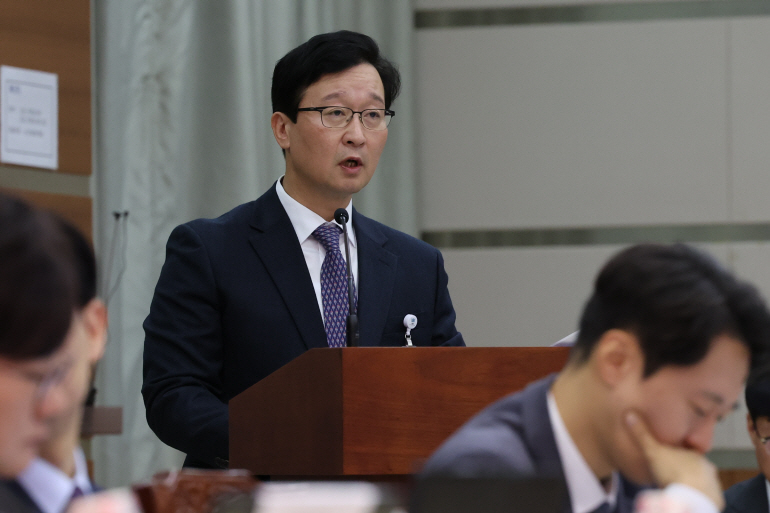 송경호 서울중앙지검장 [연합뉴스 제공]