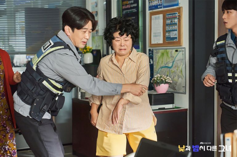 드라마 '낮과 밤이 다른 그녀' [사진/JTBC 제공]