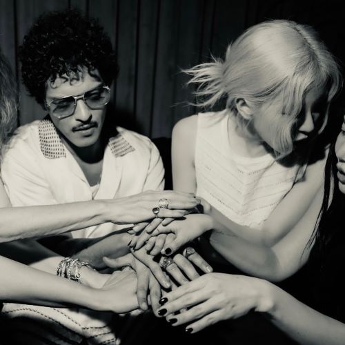 로제와 '아파트' 게임하는 브루노 마스 [사진/브루노 마스 인스타그램]