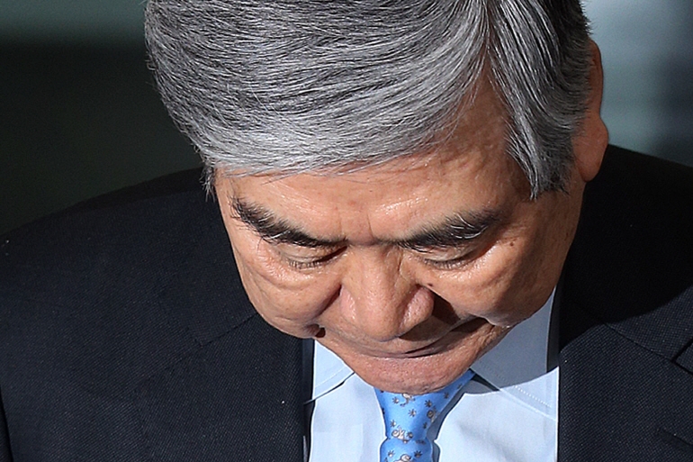 2014년 '땅콩회항'사건 당시 기자회견 자리에서 고개를 숙이며 사과하는 조양호 회장[연합뉴스]