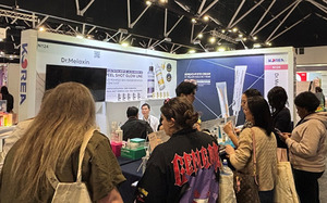 닥터멜락신, 지난 8월 호주 시드니에서 열린 'Beauty Expo Australia 2025' 참... - 뉴스 썸네일 이미지